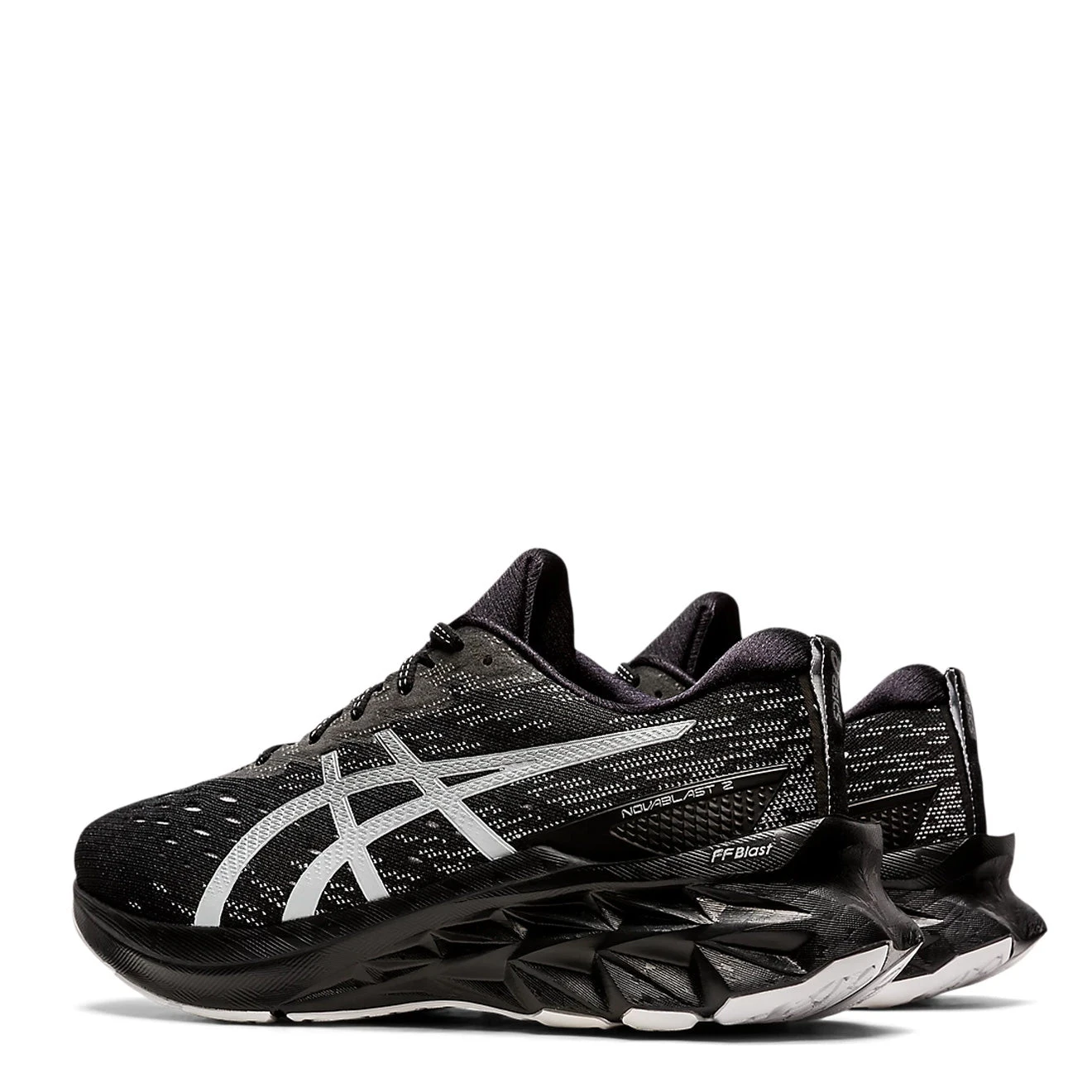 Asics Novablast 2 Trainers Black / Pure Silver 4 Asics Novablast 2 Trainers Black / Pure Silver - Image 4